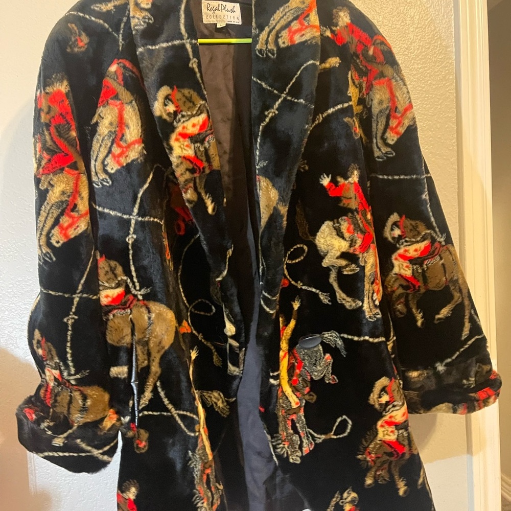 Vintage Faux Fur Coat - Picture 5 of 16